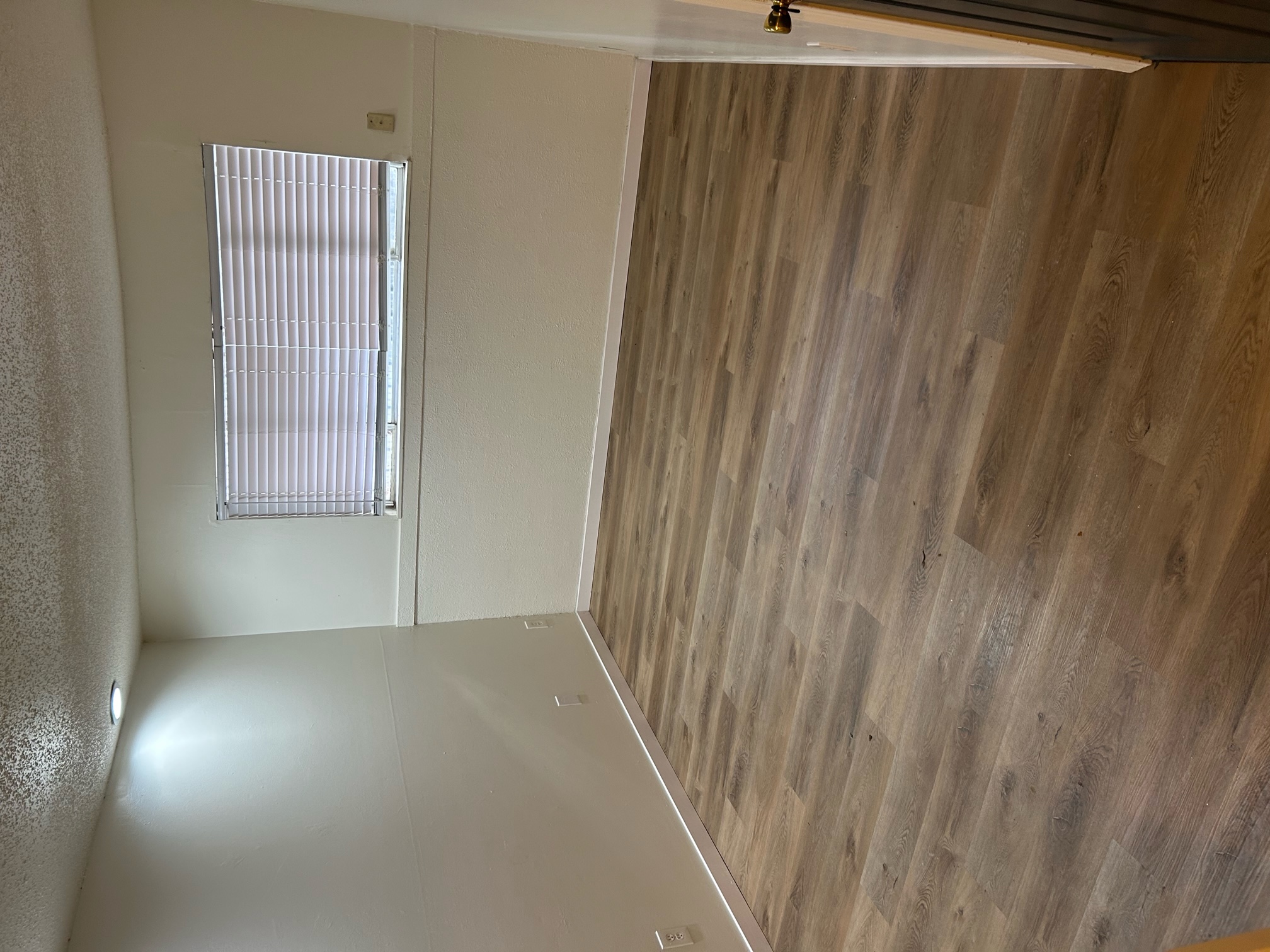 4964 E. Lincoln St., 120